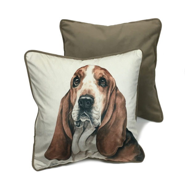 CUS-UK166 Bassett Hound Dog Cushion